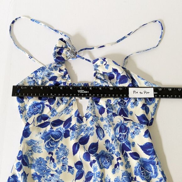 Fashion Nova Field of Dreams Satin Maxi Dress Size S NWT Romantic Coquette - Picture 6 of 12